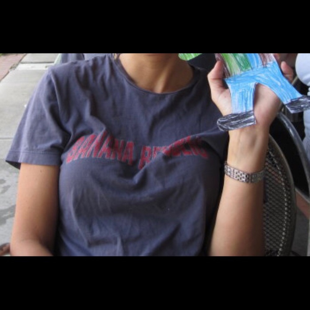 ISO this banana republic tee!!